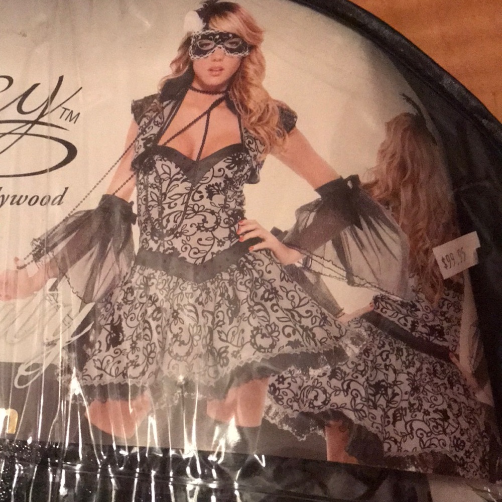 Costume size s/m masquerade princess.